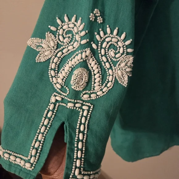 Chico’s Womans Green Linen Blend Beaded Tunic Top. Sz 1/M Resortwear Coastal - Picture 6 of 9
